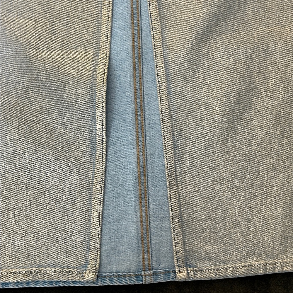 Levi's silver coated denim pencil skirt - Picture 8 of 11